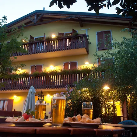 Hotell Romantic