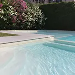 Romantic Hotel