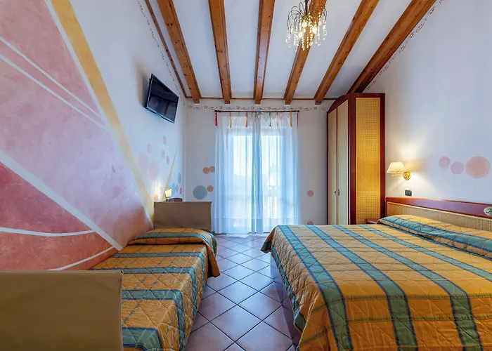 Romantic Cavaion Veronese