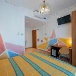 Romantic Hotel 3*