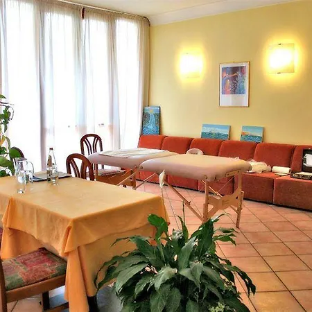 Romantic 3* Cavaion Veronese