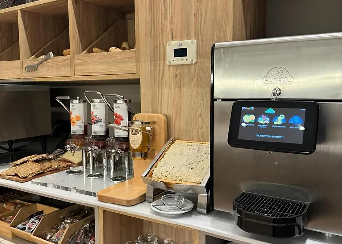 Romantic Cavaion Veronese